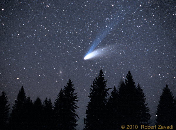 Photo of Hale-Bopp comet near Glacier National Park